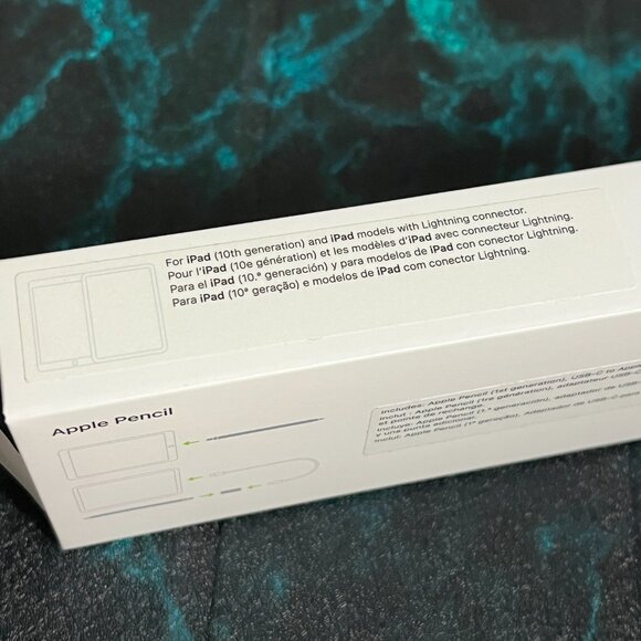 Apple iPad 7th Generation A2197 32GB Wi-Fi 10.2in Rose Gold + Pencil 1st Gen - Picture 2 of 9